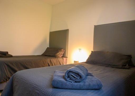 Newly Renovated 2 Bedroom Beachfront House Sitio de Calahonda エクステリア 写真